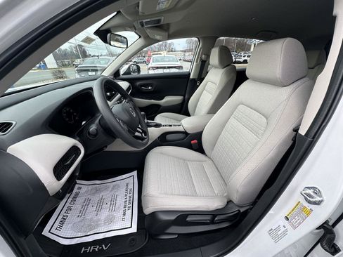 New 2026 Honda HR-V LX image 10