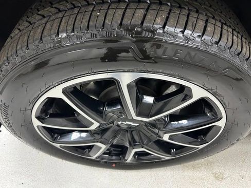 Used 2023 Chevrolet Tahoe RST w/ Luxury Package image 9