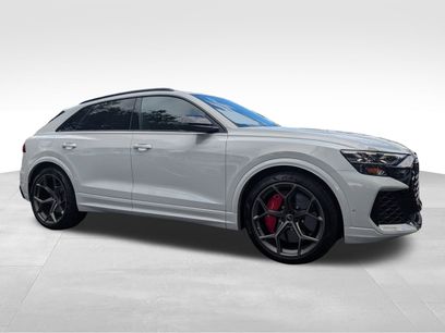 Certified 2025 Audi RS Q8 performance