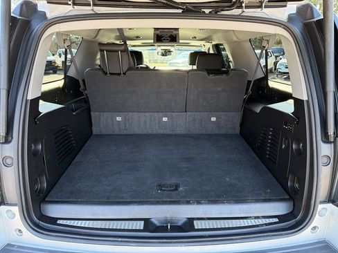 Used 2019 GMC Yukon XL Denali w/ Open Road Package image 18