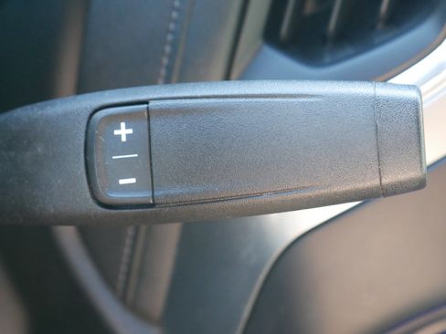 Certified 2022 Chevrolet Silverado 2500 LT w/ Convenience Package image 27