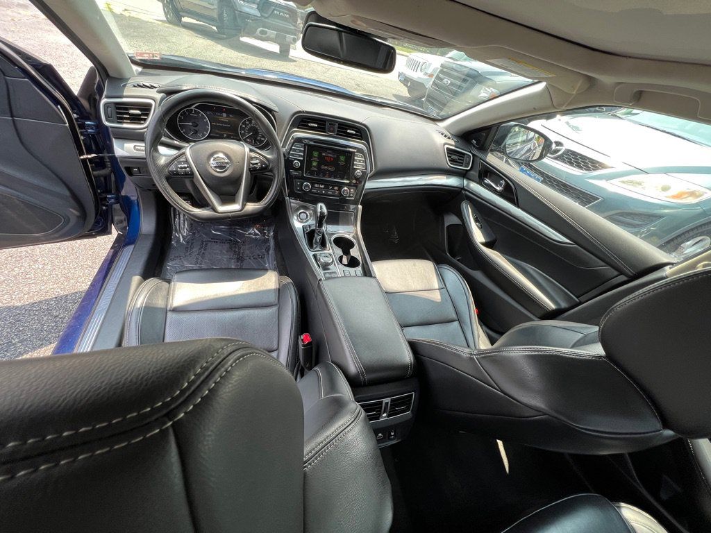 Used 2020 Nissan Maxima 3.5 SL FWD image 4