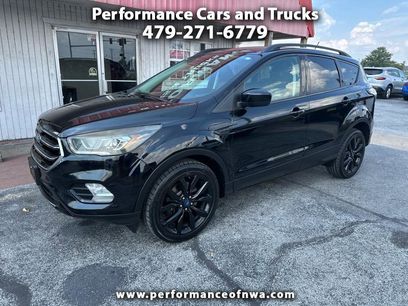 Used 2018 Ford Escape SE w/ SE SYNC Package