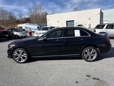 Used 2021 Mercedes-Benz C 300 4MATIC Sedan image 6