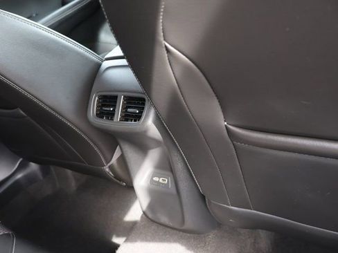 Used 2023 Buick Envision Preferred image 15