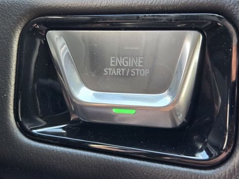 New 2026 GMC Yukon XL Denali AWD/4WD image 32