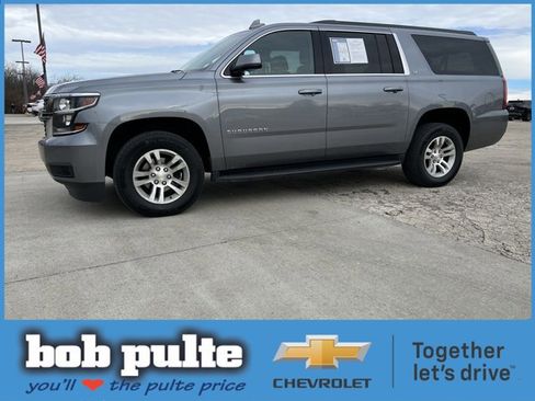 Used 2018 Chevrolet Suburban LT image 1