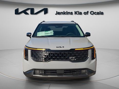 New 2026 Kia Carnival SX Prestige FWD image 8