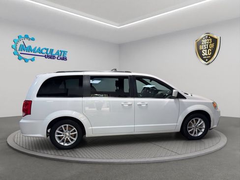 Used 2020 Dodge Grand Caravan SXT FWD image 6