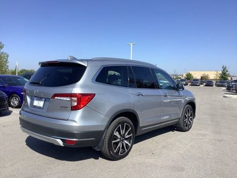 Used 2021 Honda Pilot Touring image 5