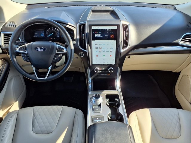 Used 2024 Ford Edge Titanium AWD/4WD image 16