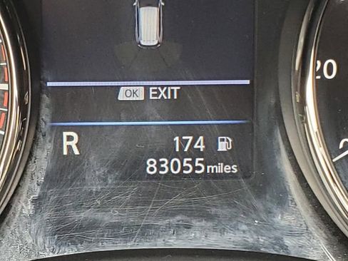 Used 2019 Nissan Rogue SV image 30