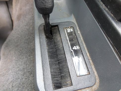 Used 1996 Jeep Cherokee SE image 30