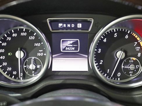 Used 2013 Mercedes-Benz G 550 image 17