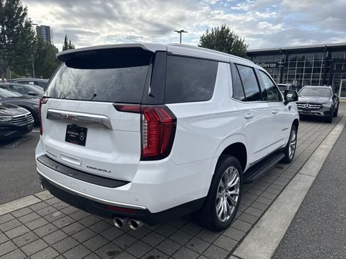 Used 2023 GMC Yukon Denali AWD/4WD image 5