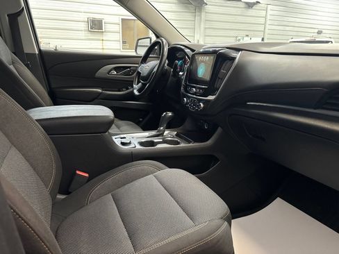 Used 2018 Chevrolet Traverse LT AWD/4WD image 26