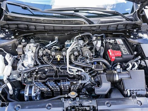 Used 2024 Nissan Altima 2.5 SL image 29