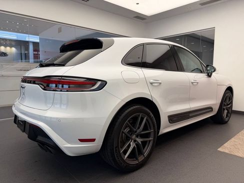 Used 2026 Porsche Macan Turbo AWD/4WD image 7