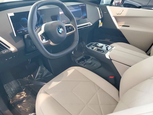 New 2026 BMW iX xDrive45 image 22