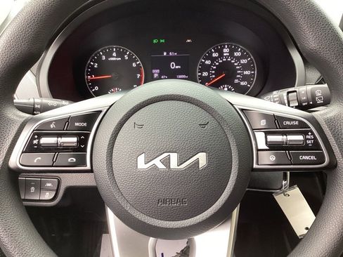 Used 2022 Kia Seltos LX image 31