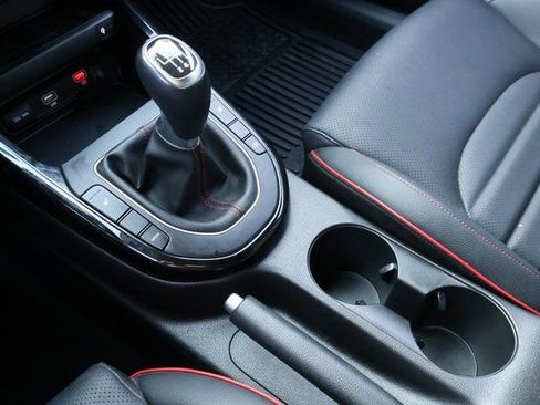 Used 2023 Kia Forte GT image 33