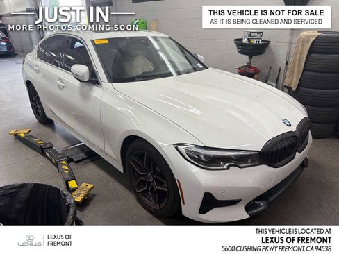 Used 2019 BMW 330i Sedan w/ Convenience Package image 1