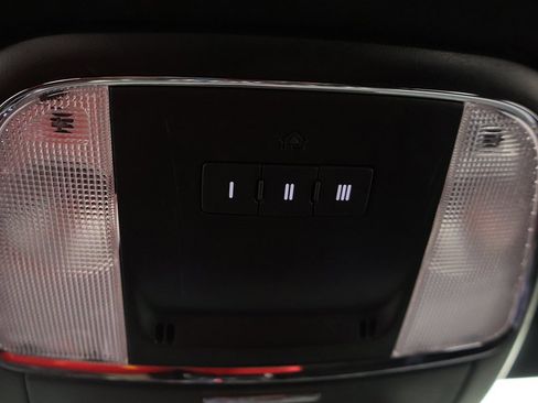 Used 2022 Dodge Charger GT image 31