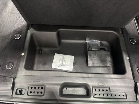 Used 2024 Jeep Wrangler Sport S image 40