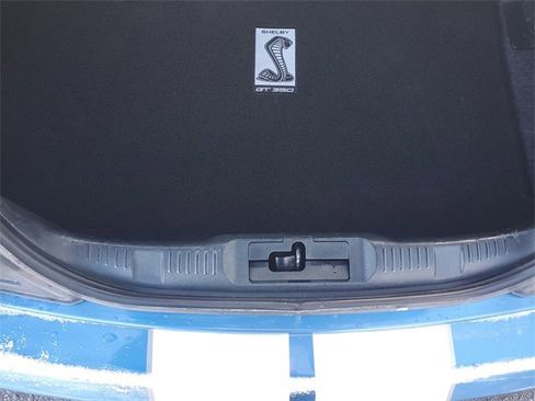 Used 2019 Ford Mustang Shelby GT350 w/ Technology Package image 6