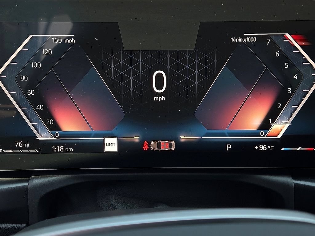 Used 2025 BMW 230i Coupe RWD image 18