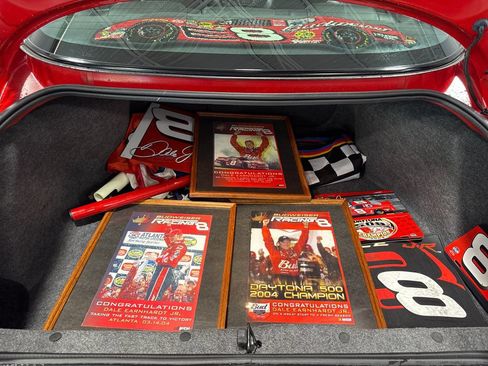 Used 2004 Chevrolet Monte Carlo SS w/ Dale Earnhardt Jr. Package FWD image 40