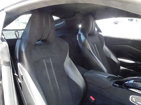 Used 2020 Aston Martin V8 Vantage Coupe RWD image 16