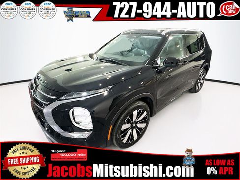 New 2026 Mitsubishi Outlander SEL image 1