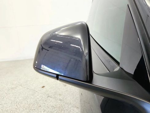 Used 2024 Tesla Model Y Long Range RWD image 35