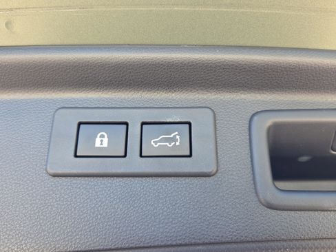 Used 2019 Subaru Forester Touring w/ Popular Package #3 image 10