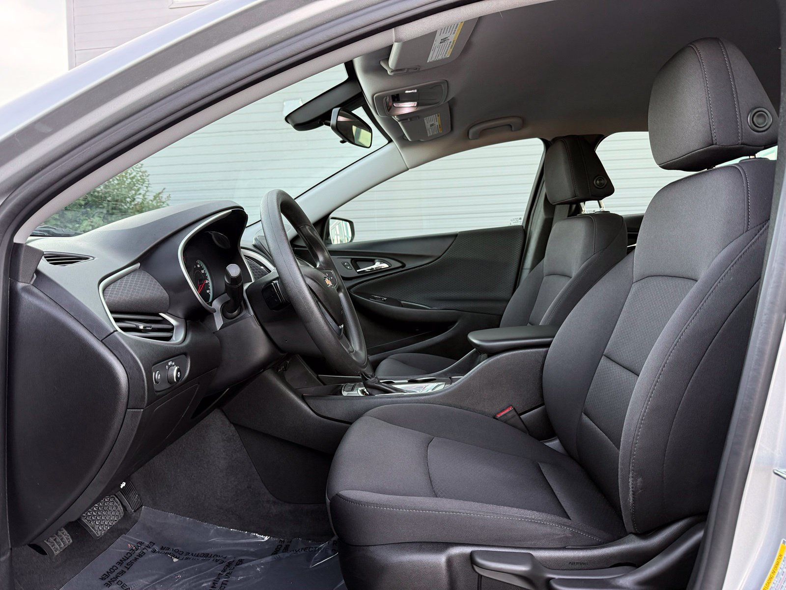 Used 2019 Chevrolet Malibu LS FWD image 15