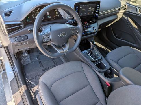 Used 2020 Hyundai Ioniq Blue image 12