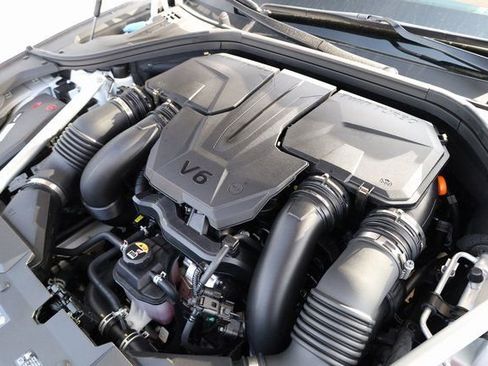New 2026 Genesis GV70 3.5T Sport Prestige AWD/4WD image 9