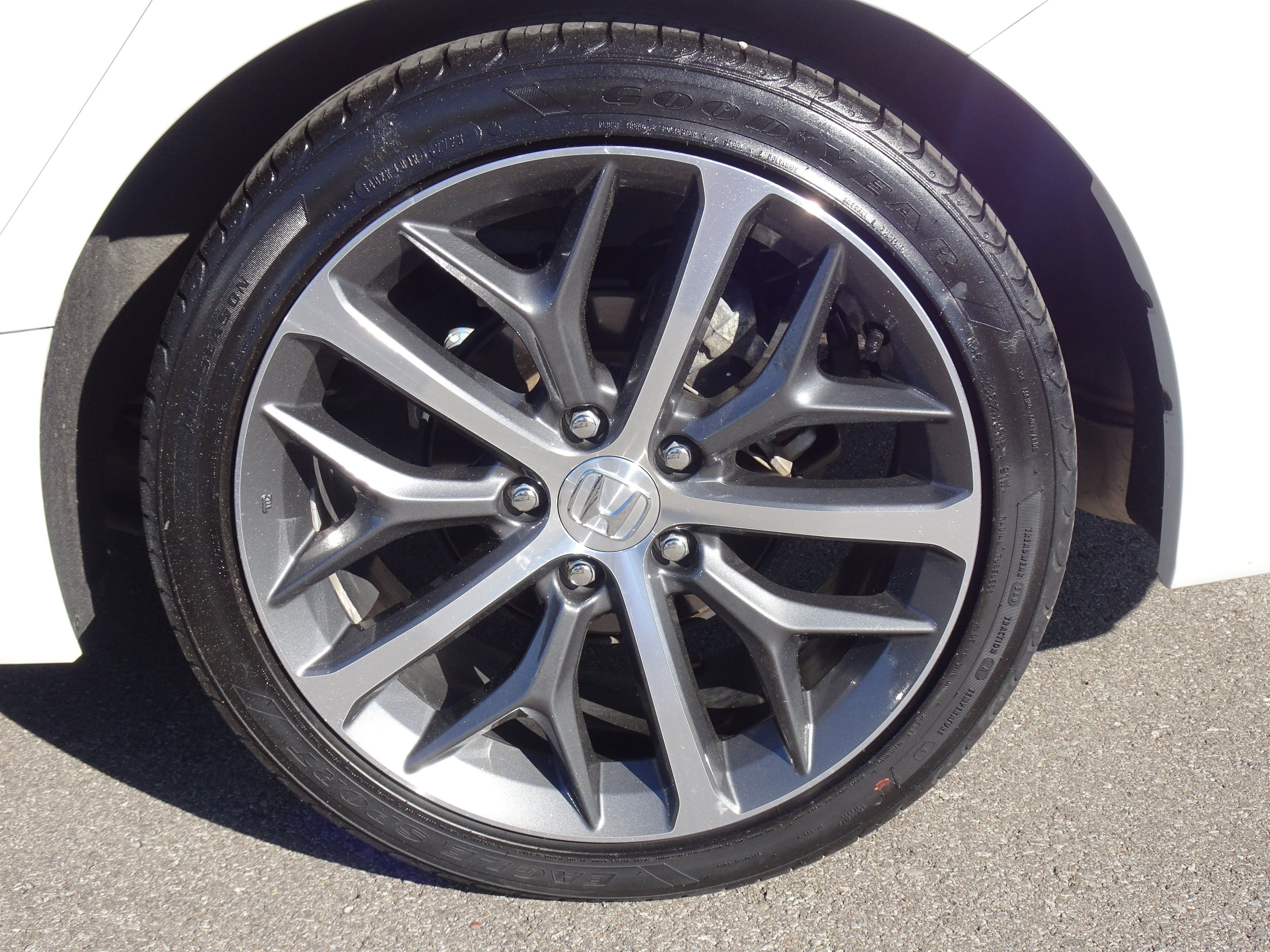 Used 2023 Honda Civic Touring image 28