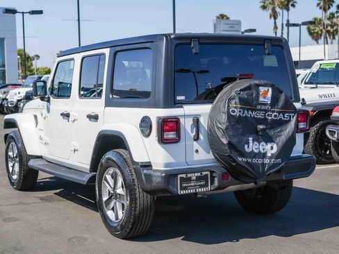 Used 2020 Jeep Wrangler Unlimited Sahara AWD/4WD image 8