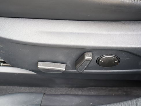 Used 2021 Ford Mustang Mach-E Select image 32