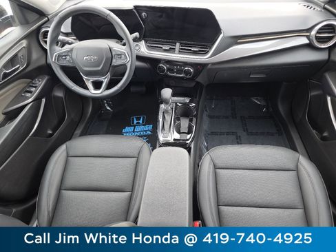 Used 2024 Chevrolet Trax ACTIV w/ Driver Confidence Package FWD image 22