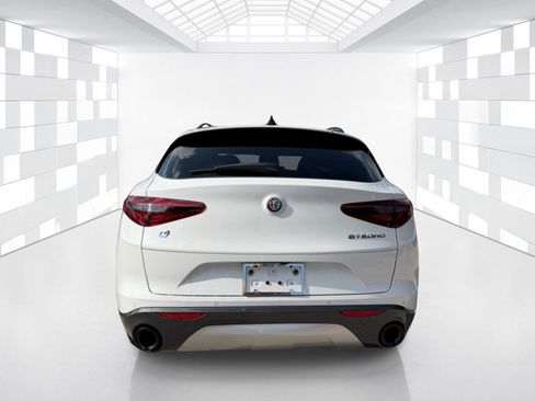 Used 2022 Alfa Romeo Stelvio Ti w/ Active Assist Plus Package AWD/4WD image 6