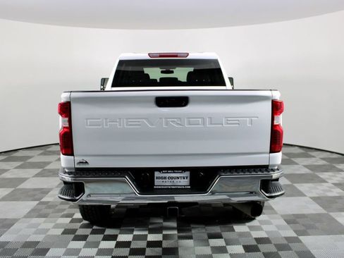 Used 2023 Chevrolet Silverado 2500 LT image 7