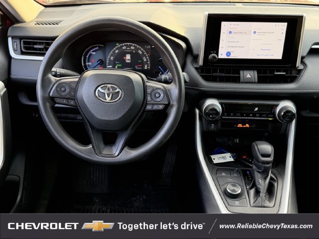 Used 2024 Toyota RAV4 XLE w/ Convenience Package AWD/4WD image 12