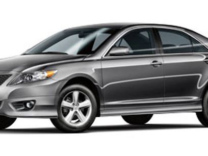 Used 2011 Toyota Camry SE w/ Fleet Convenience Pkg