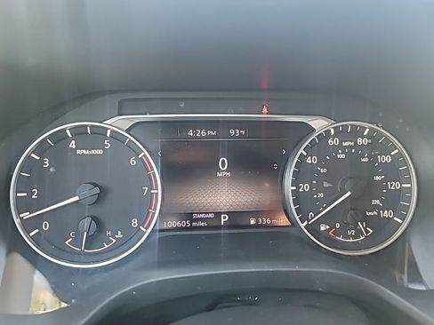 Used 2022 Nissan Rogue SV FWD image 13