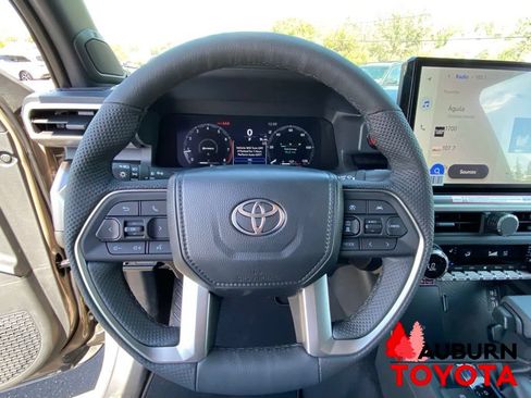 New 2026 Toyota Tacoma TRD Off-Road w/ TRD Off Road Premium Package AWD/4WD image 33