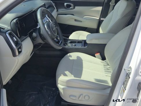 Certified 2023 Kia Sorento S w/ Panoramic Sunroof Package FWD image 10