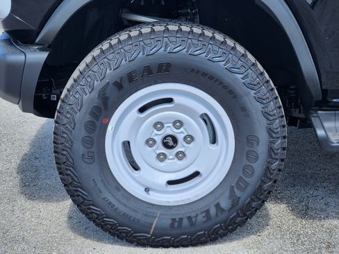 New 2026 Ford Bronco Heritage Edition AWD/4WD image 7